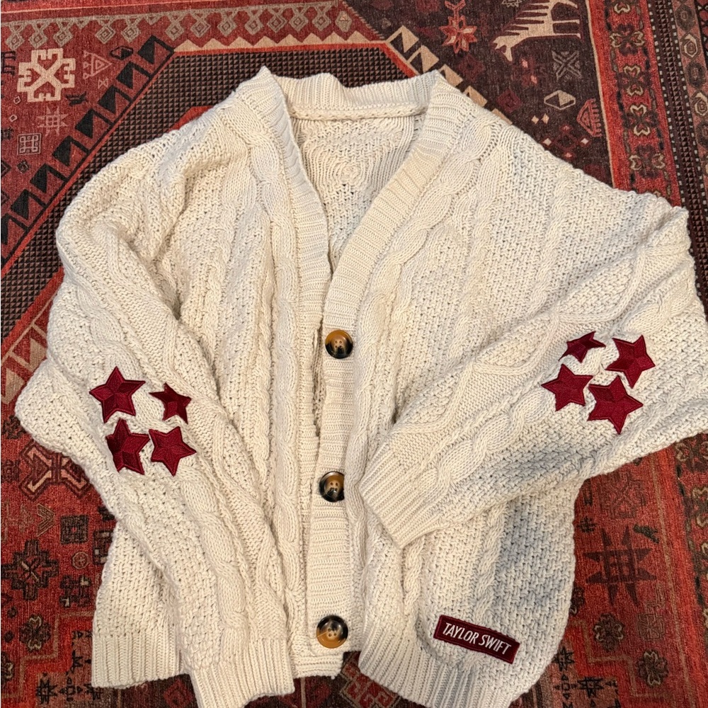 Taylor Swift RED Cardigan